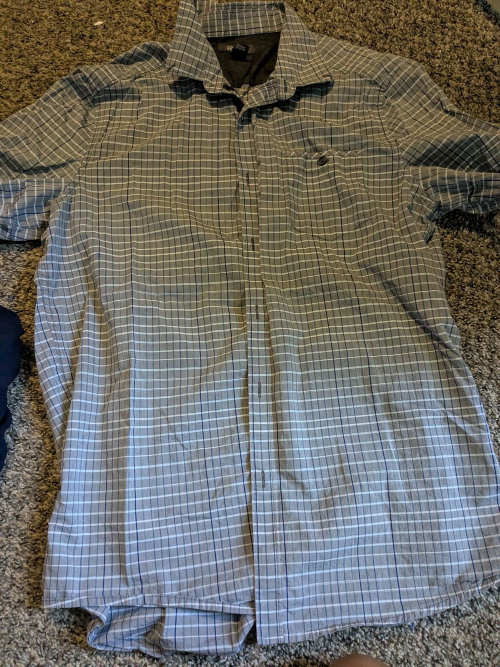 Kenneth Cole Reaction Gray Plaid Short-Sleeve Button-Down Shirt